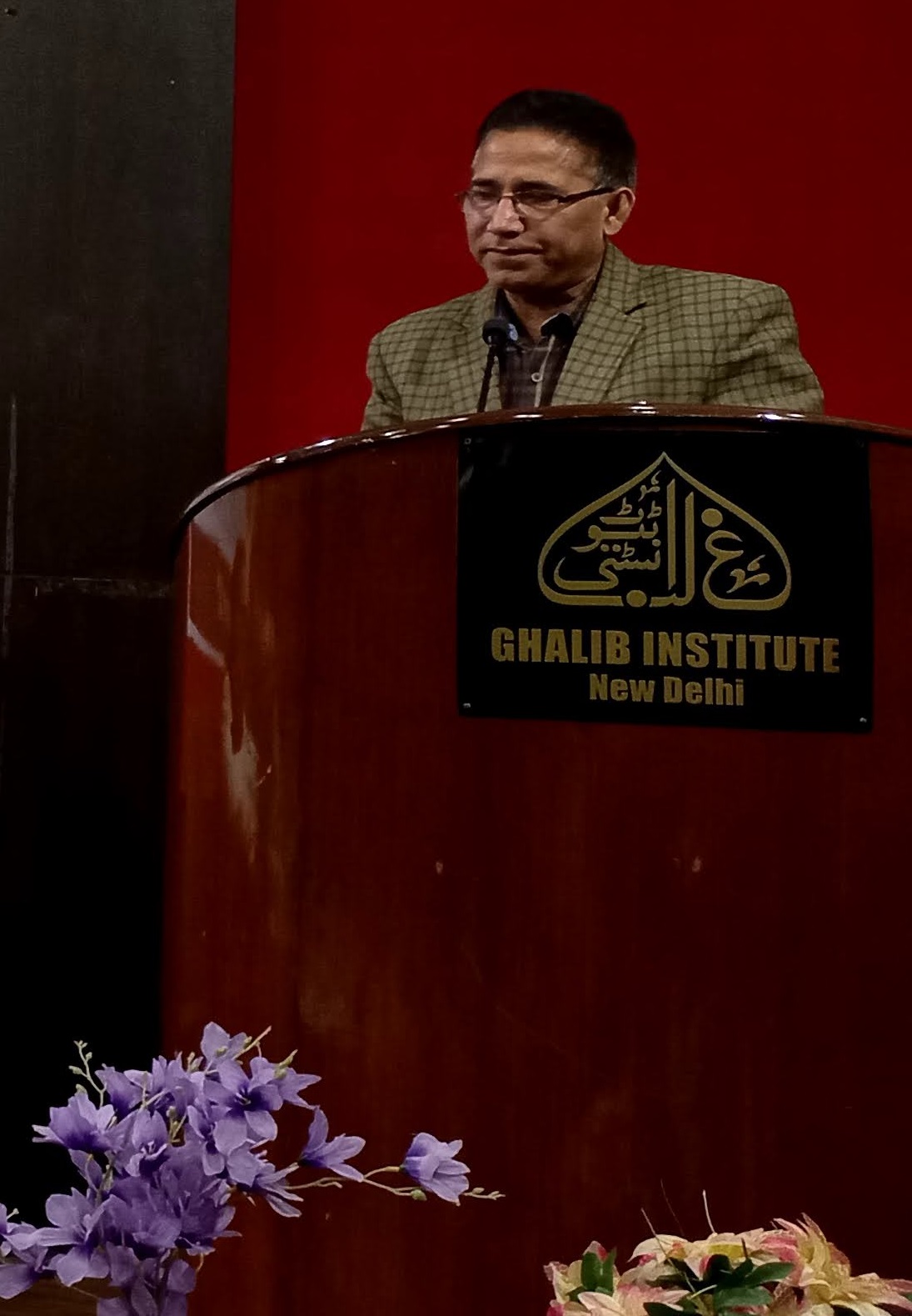 DR. IDRIS AHMAD.jpg